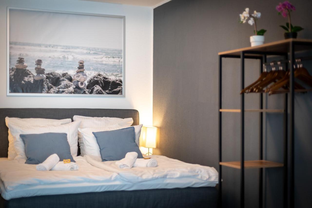 Federnest - Luxus-Studio - Kingsize Boxspringbett - Home-Office Mit Monitor Und Drucker - 11 Min Hbf Duisburg Eksteriør bilde