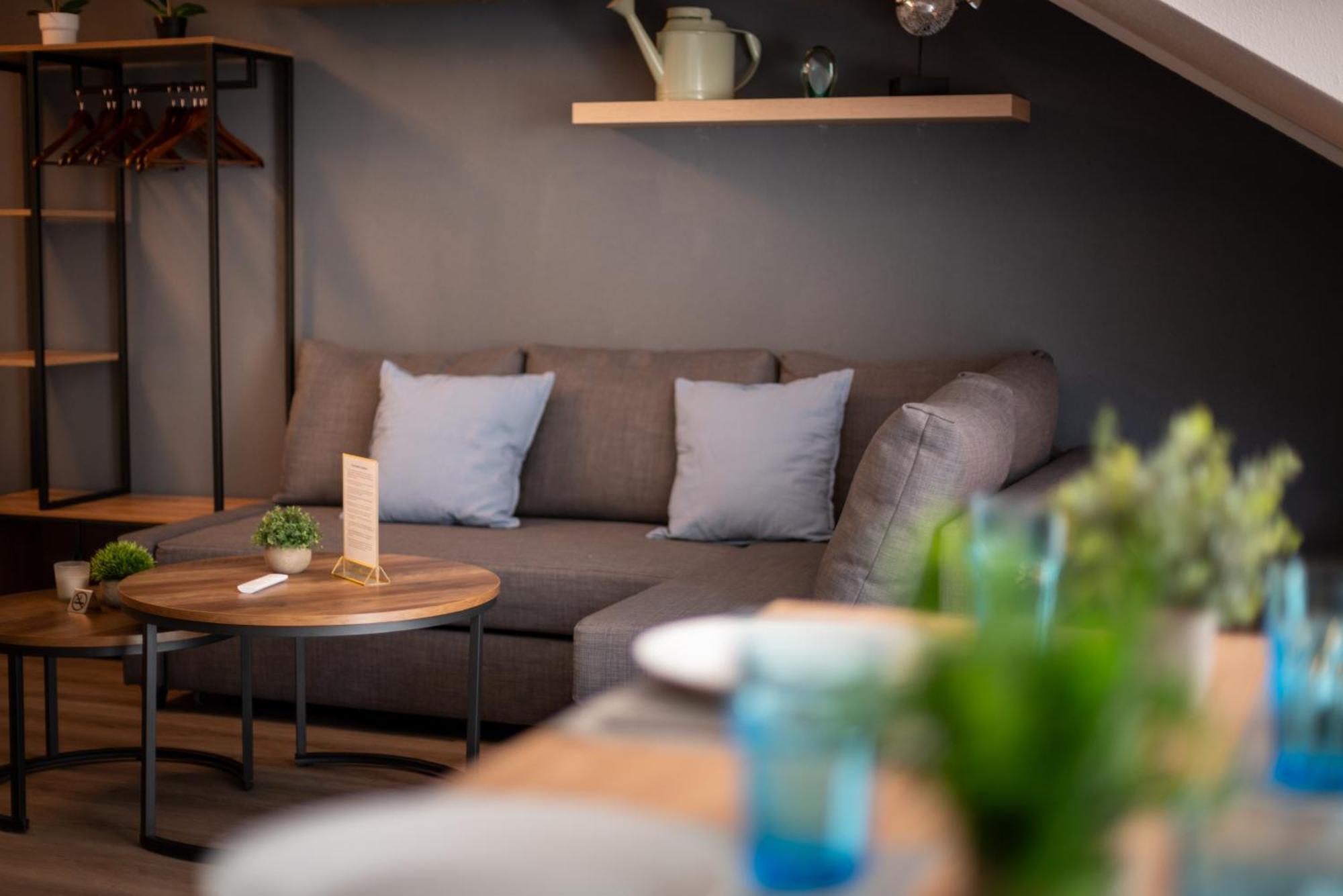 Federnest - Luxus-Studio - Kingsize Boxspringbett - Home-Office Mit Monitor Und Drucker - 11 Min Hbf Duisburg Eksteriør bilde