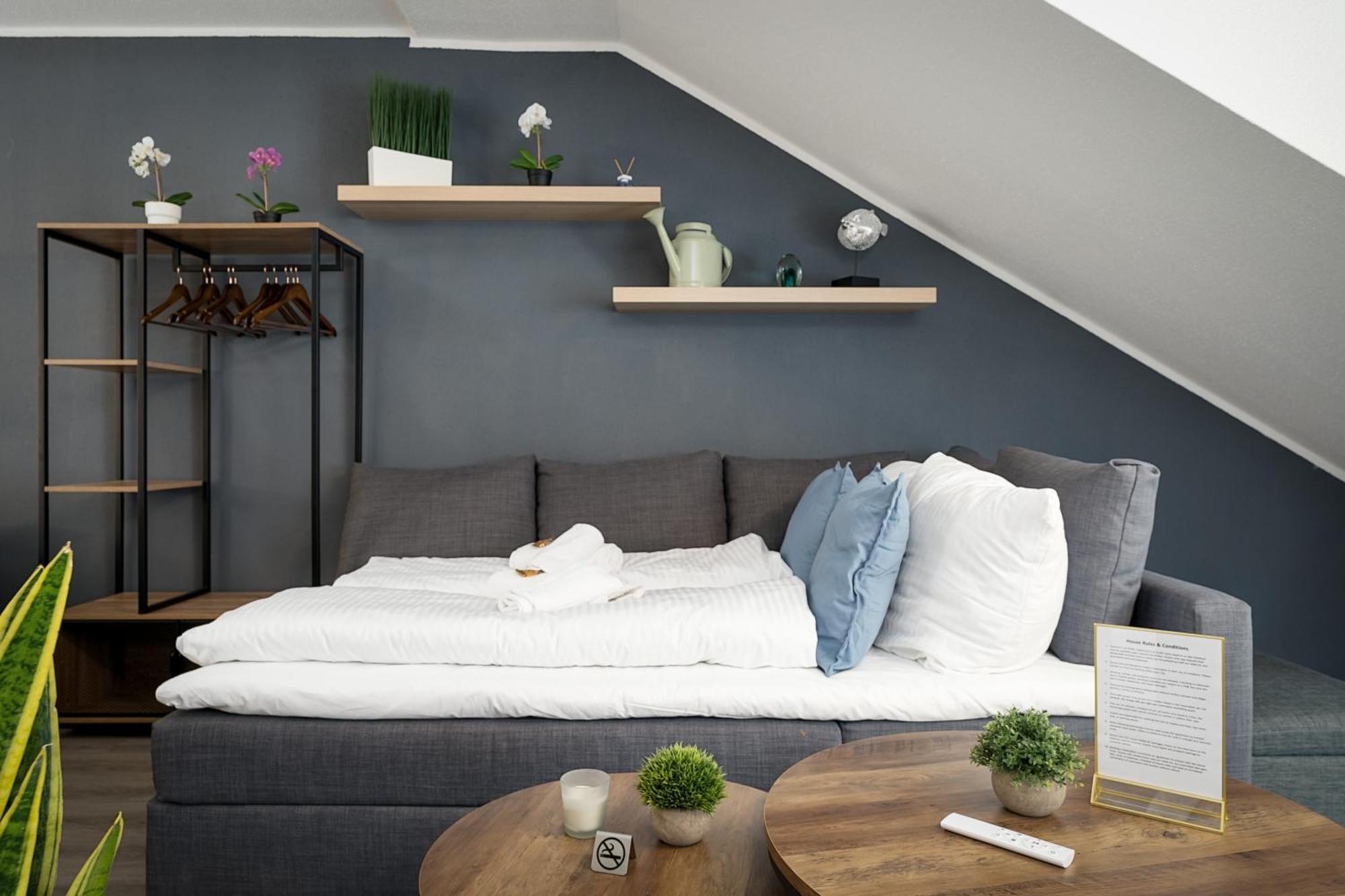 Federnest - Luxus-Studio - Kingsize Boxspringbett - Home-Office Mit Monitor Und Drucker - 11 Min Hbf Duisburg Eksteriør bilde